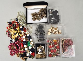 Discovery Group Costume Jewelry Sets