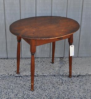 Period NE Maple Oval Top Tap Table