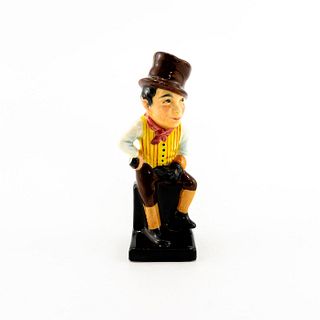 Sam Weller M48 - Royal Doulton Mini Figurine