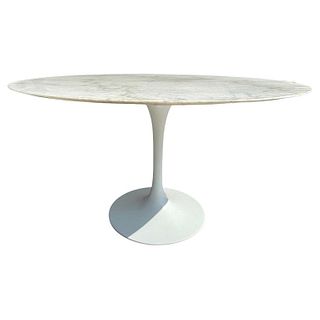 Saarinen Style Tulip Round Table with Granite Top