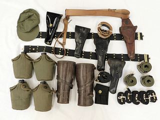 14PC Military Mess & Holster Group