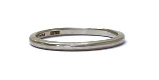 A platinum 'D' section wedding ring,