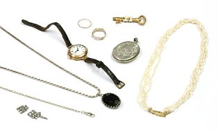 A 9ct gold pin set mechanical strap watch,