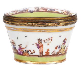 Rare 18th C. Meissen Porcelain Chinoiserie Box