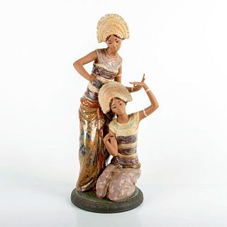 Graceful Duo 1012073 - Lladro Porcelain Figurine