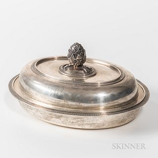 Tiffany & Co. Sterling Silver Oval Serving Dish, New York, c. 1875-91, artichoke finial with ribbons below, detailed floral border on r