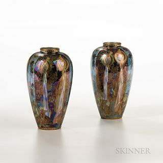 Pair of Wedgwood Fairyland Lustre Candlemas Malfrey Pots, England, c. 1925, shape 2311, pattern Z5157, with alternating bands of candle