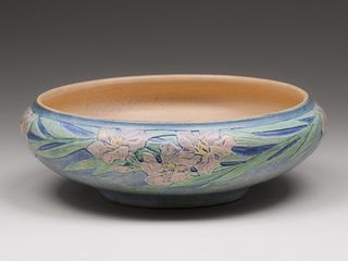 Large Newcomb College  Anna Francis Simpson Fruit Bowl 1916