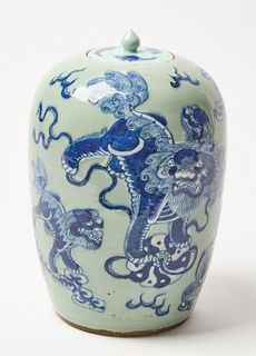 Ch'ing Dynasty, Tao-Kuang Porcelain Jar