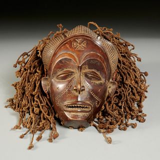 Chokwe Peoples, Mwana Pwo female mask