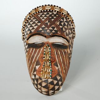 Kuba Peoples, Ngaady a Mwaash style mask