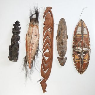 Group Oceanic style tribal carvings