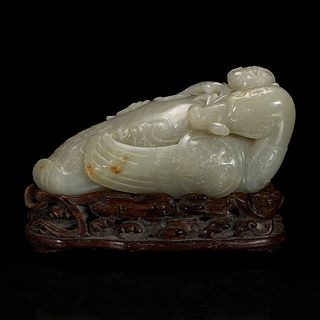 A Chinese celadon jade archaistic "Duck" water coupe and carved wood stand 青玉鸭形水丞配木底座 Qing dynasty 清