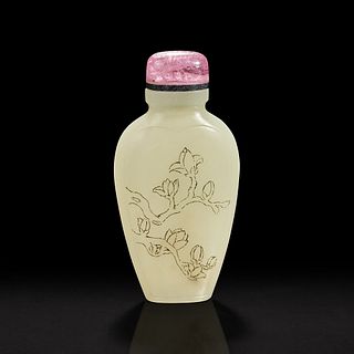A Chinese creamy-white jade snuff bottle 白玉诗文鼻烟壶