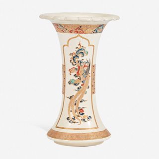 A Japanese enameled Satsuma pottery flared vase 日本萨摩烧风格珐琅小瓶 19th century 十九世纪