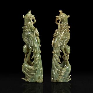 A pair of Chinese carved jadeite phoenix 翡翠雕凤凰一对