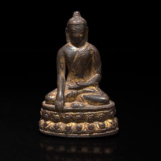 A small Indian or Himalayan gilt copper alloy figure of Buddha Akshobhya 印度或喜马拉雅铜鎏金阿閦佛 12th/14th Century or earlier 十二至十四世纪或更早