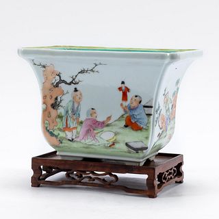 CHINESE FIGURAL FAMILLE ROSE JARDINIERE ON STAND