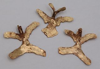 JEWELRY. (3) Pre-Colombian STYLE 14kt Gold Bird