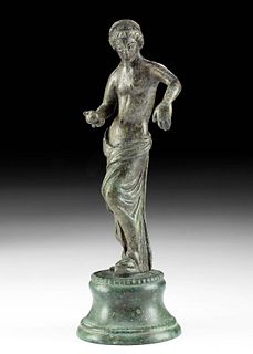 Roman Leaded Bronze Figure of Venus w/ Apple