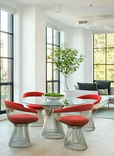 Knoll Warren Platner Armchairs with Dining Table -