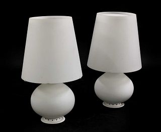 A pair of 'Model 1853/1 Grande' table lamps,