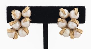 Vintage 14K Yellow Gold Pearl Floriform Earrings