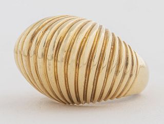 Vintage 14K Yellow Gold Ribbed Dome Ring