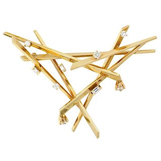 ABSTRACT 14K YELLOW GOLD AND DIAMOND BROOCH