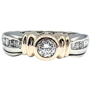 Gorgeous Diamond & Two Tone Gold Engagement Ring