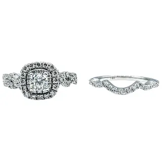Cushion Cut Diamond Wedding Ring Set