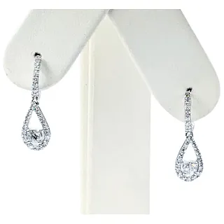 Classy Diamond & White Gold Drop Earrings