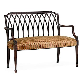 FEDERAL STYLE MAHOGANY SETTEE