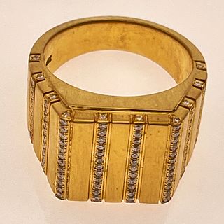 Gent's Diamond, 18k Yellow Gold Ring