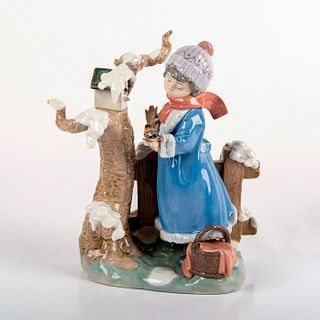 Winter Frost 1005287 - Lladro Porcelain Figurine