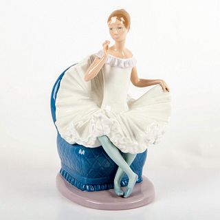 Nao By Lladro Porcelain Figurine, Ballerina With Flower