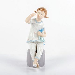 Girl with Doll 1001083 - Lladro Porcelain Figurine