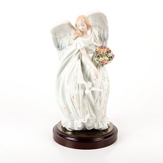 Flowers of Peace 01001867 LTD - Lladro Porcelain Figurine