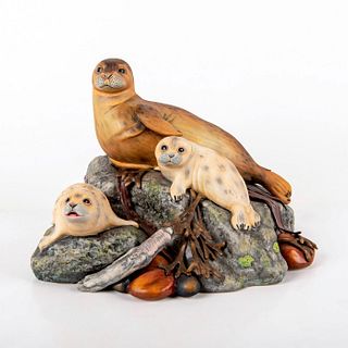 Royal Doulton Figurine Grouping, Harbor Seals HN3507