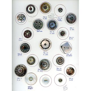 A CARD OF ASSORTED DIVISION ONE PEARL BUTTONS