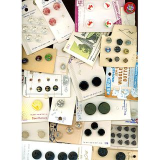 A LARGE BAG LOT OF BUTTONS ON ORIGINAL CARDS