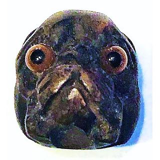 A CARVED DIVISION ONE REALISTIC DOG HEAD BUTTON