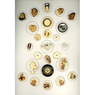 CARD OF ASSORTED DIV 1 & 3 NATURAL MATERIAL BUTTONS