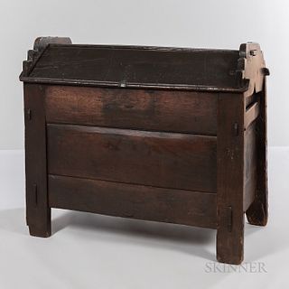 Large Joined Oak Lift-top Trunk