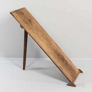 Wall-mounted Pine Folding Table