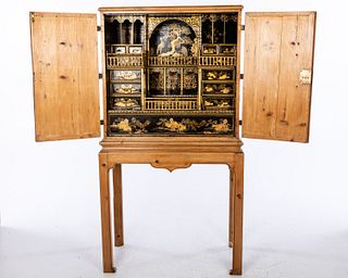 Chinese Lacquer Chest, 18th Century