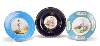 TWO 19TH CENTURY FRENCH SÈVRES STYLE PORCELAIN PLATES, the first painted wi