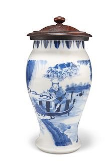 A CHINESE TRANSITIONAL STYLE BLUE AND WHITE VASE, of baluster form, the bal