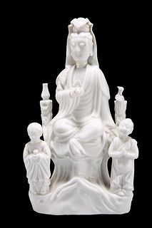 A CHINESE BLANC DE CHINE MODEL OF A GUANYIN, PROBABLY KANGXI PERIOD, modell