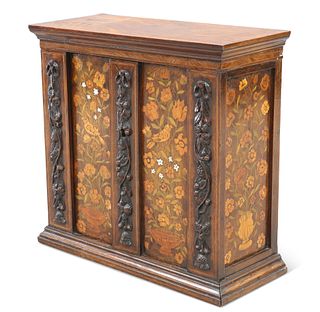 A FINE 19TH CENTURY CARVED AND INLAID WALNUT TABLE CABINET, with a pair of 